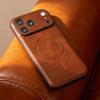 Ретро кожаный магнитный чехол для зарядки для iPhone 12 13 14 15 16 17 Pro Max Air 14 Plus Роскошная защита камеры Ультратонкий чехол
