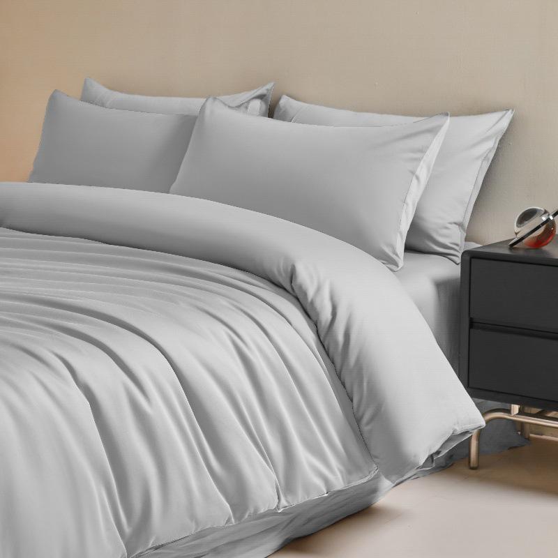 Four-Piece Premium Xinjiang Long-Staple Cotton Bed Set: 100% Pure Cotton Duvet Cover, Sheet, and Fitted Sheet - Nantong Home Textiles