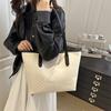 Fashion Large-capacity Color Matching Casual New Casual Simple Trend Commuter Tote Shoulder Bag