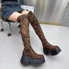 Обувь для женщин Брендовые женские сапоги с боковой молнией Модные леопардовые сапоги Современные женские сапоги Новые женские сапоги выше колена на платформе
