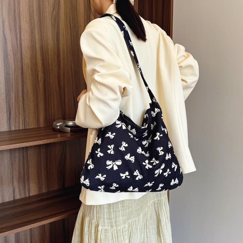 Модная бабочка с леопардовым принтом, холст, литературный тренд, персонализированная ретро-повседневная сумка через плечо, переносная сумка-тоут под мышкой