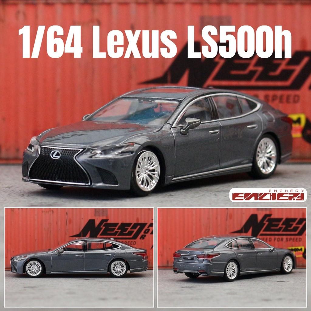 Лексус 1:Металлическая модель автомобиля в масштабе 1:64 с инерционным механизмом для коллекционеров и в качестве подарка