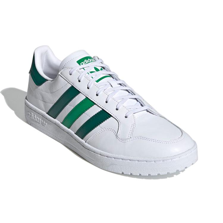 adidas Командные кроссовки для корта «FW5067»