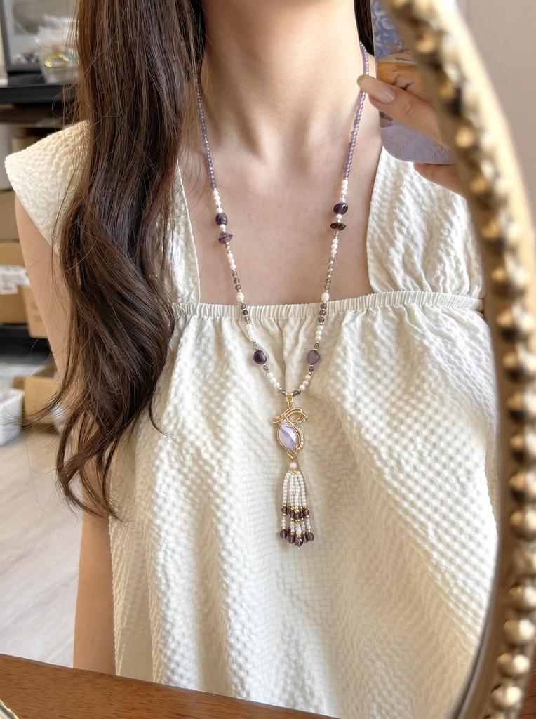 Ожерелье-подвеска из гуочао-шелка с узором «бабочка» и бусинами из натуральных камней - Новый китайский стиль, подходит к длинным свитерам