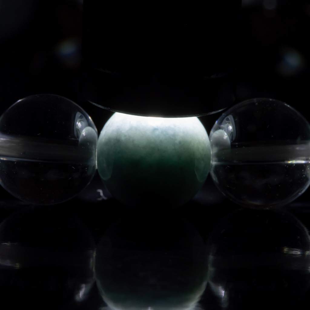 17cm Itoigawa Natural Jadeite Bracelet with Blue and a Gorgeous Japanese National Stone and Jomon Power Stone Jadeite Workshop Paulownia Wood