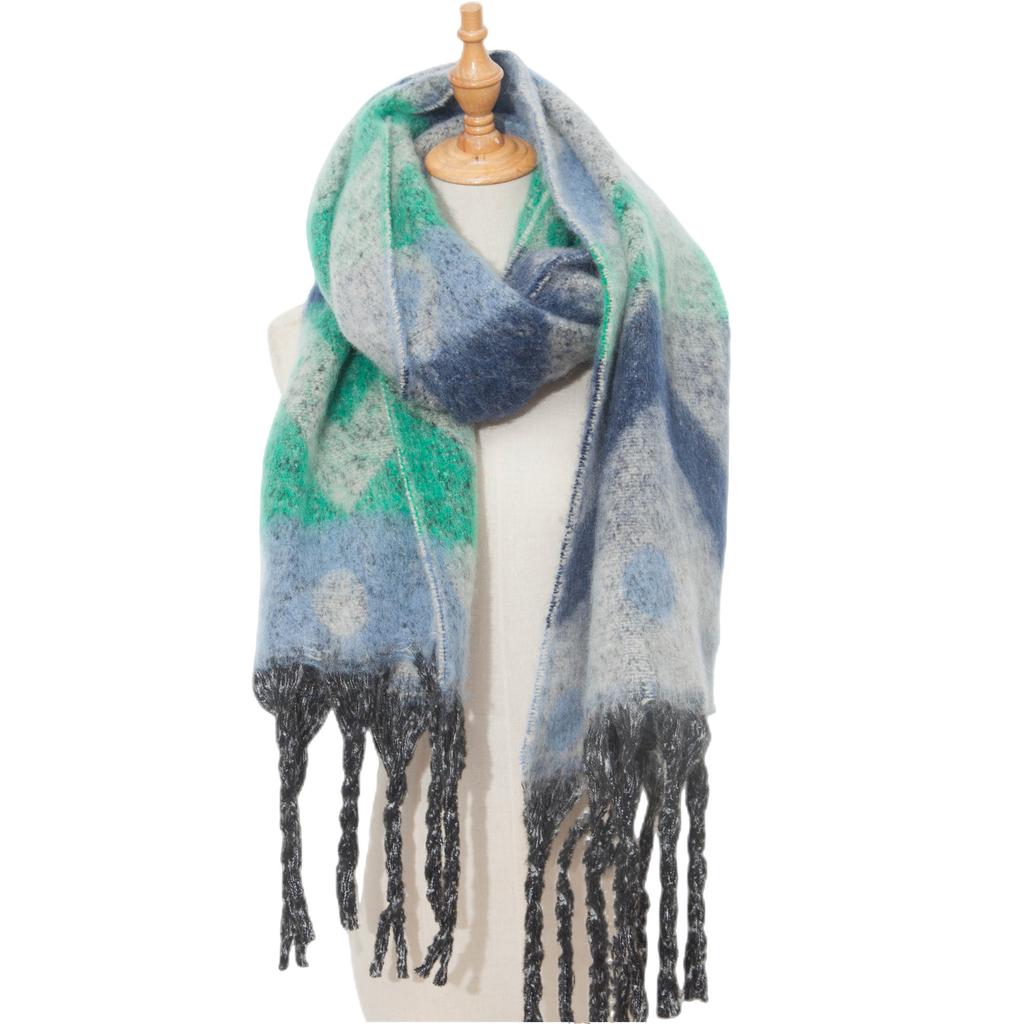 Female Warm Shawl Autumn Winter Thick Love Wave Print Scarf Tassel
