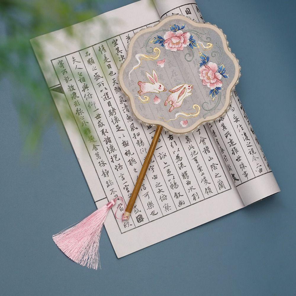 Классический круглый веер в китайском стиле, винтажный вышитый шелковый веер, двусторонний с кисточкой, ручной веер для женщин