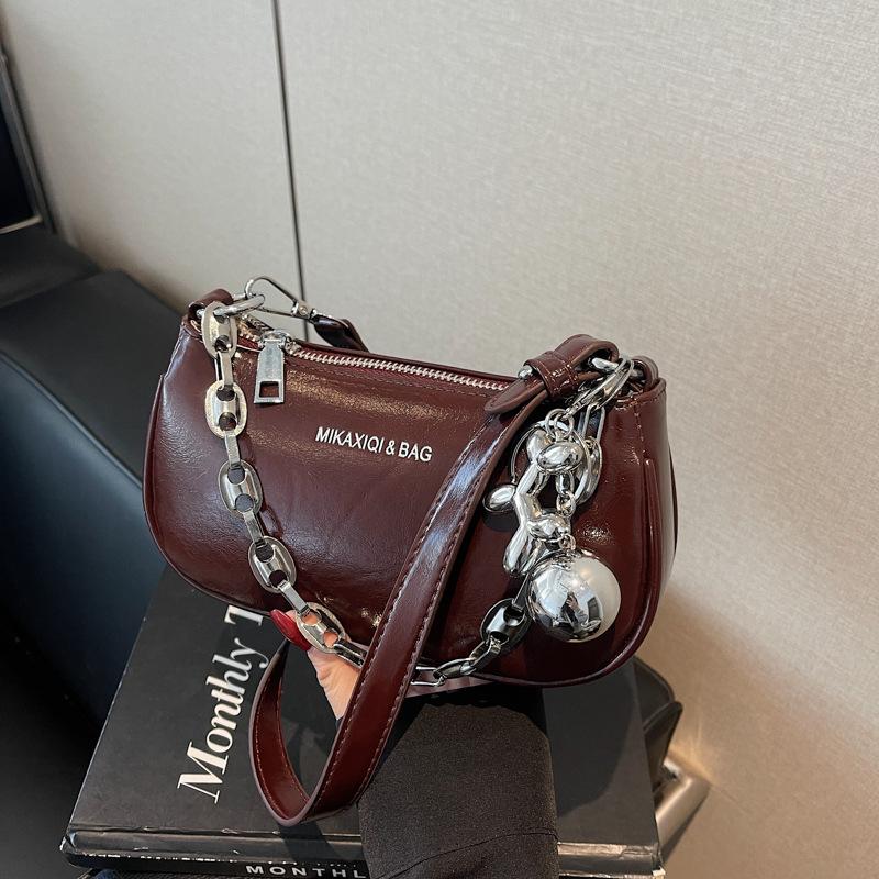 Супер огонь маленькая сумка женская ретро универсальная 2025 новая мода на плечо сумка-мессенджер женская популярная подмышечная маленькая квадратная сумка