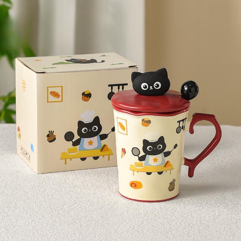 Милая керамическая кружка с крышкой и ложкой для девочек, нишевая офисная чашка для воды с дизайном высокой эстетики