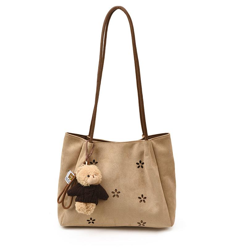 Замшевая сумка женская 2025 новая высококлассная ретро сумка подмышку сумка-тоут для поездок на работу большая вместительная сумка на плечо