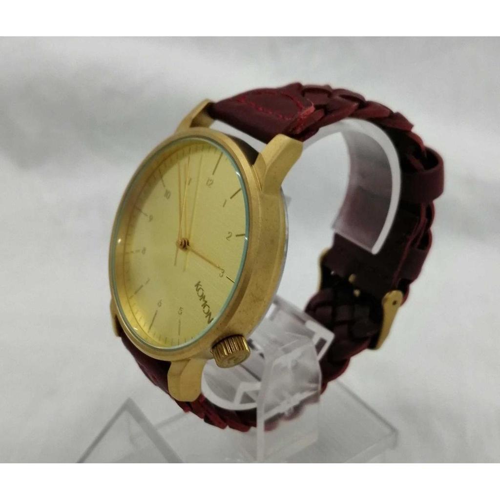 Подержанные кварцевые часы KOMONO THE WINSTON