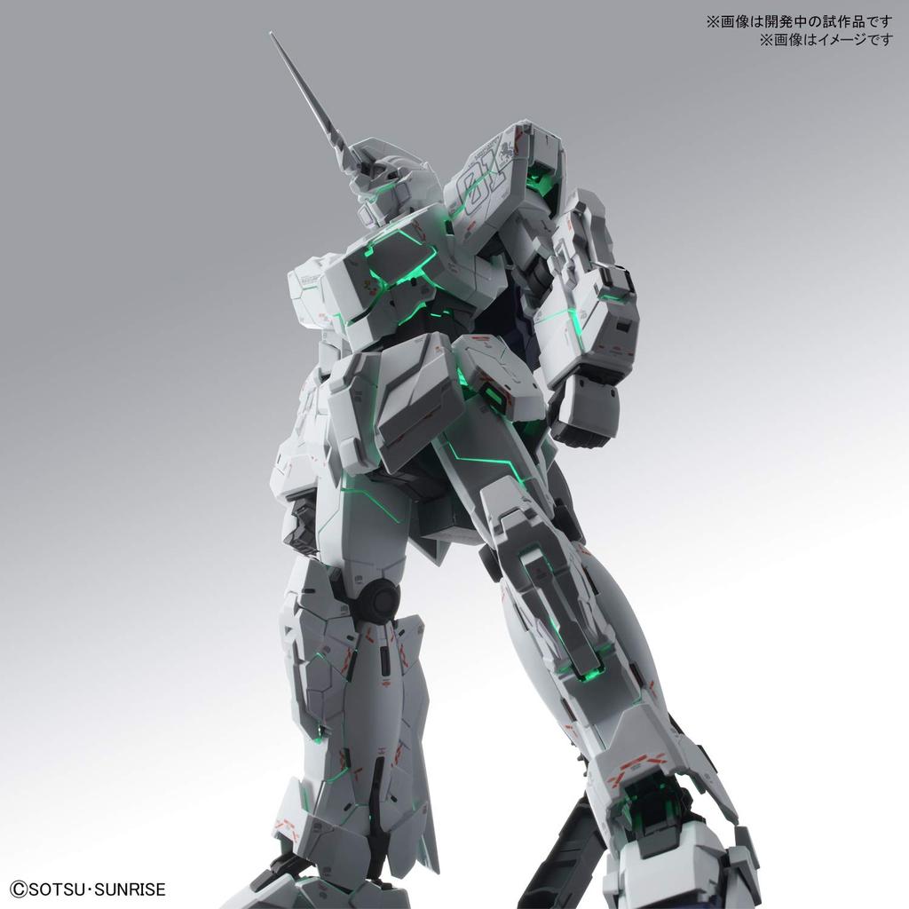 Пластиковая модель MGEX Mobile Suit Gundam UC Unicorn Gundam BAS5060277 Ver.Ka 1/100 с цветовой кодировкой