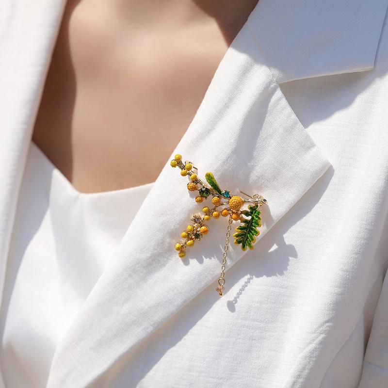 Senior Brooches Flower Leaf Brooch Pins for Women Suit Pendant Fashion Brooches Jewelry