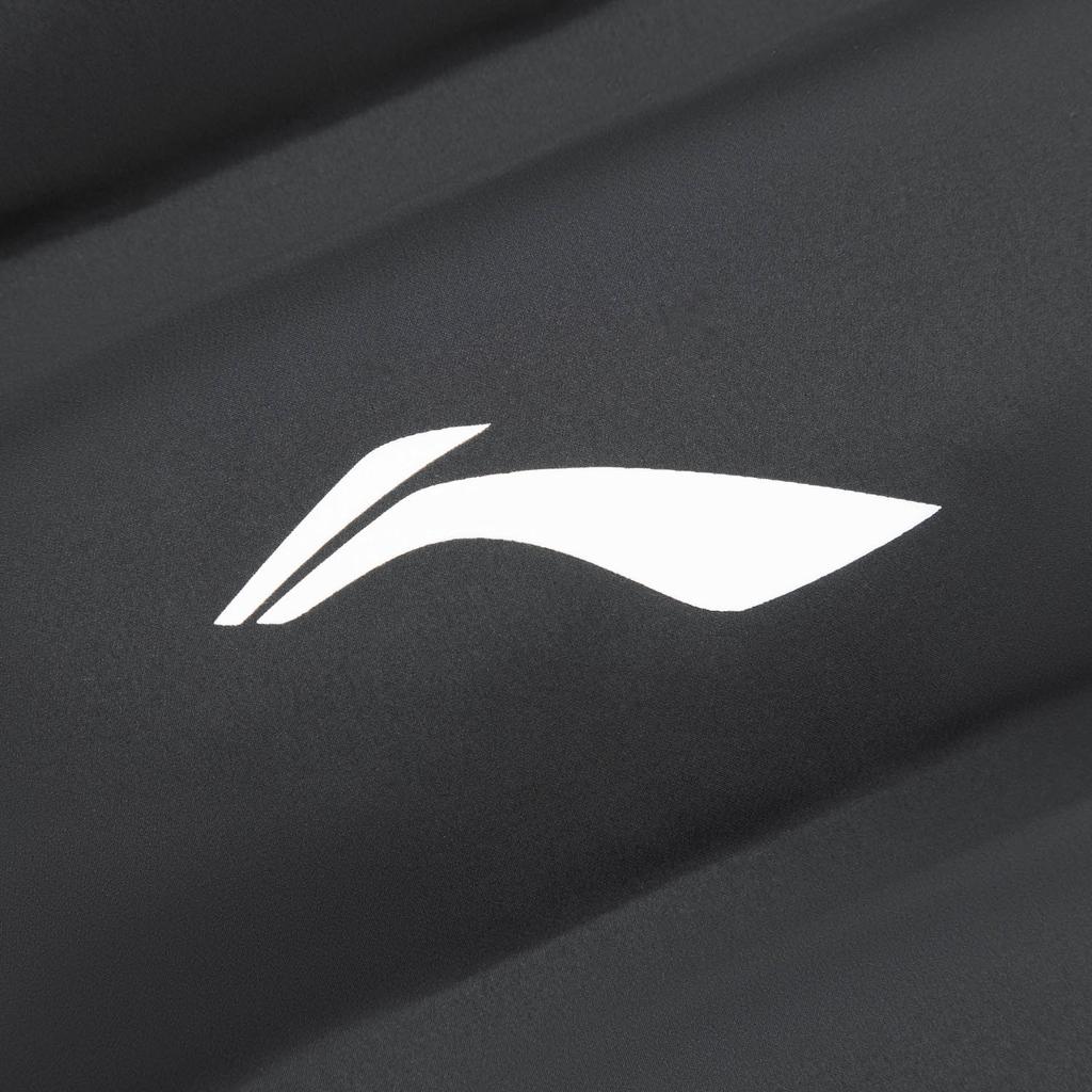 Li Ning Беговая серия Приталенный жилет с логотипом и воротником-стойкой Мужские жилеты AMMV023-1