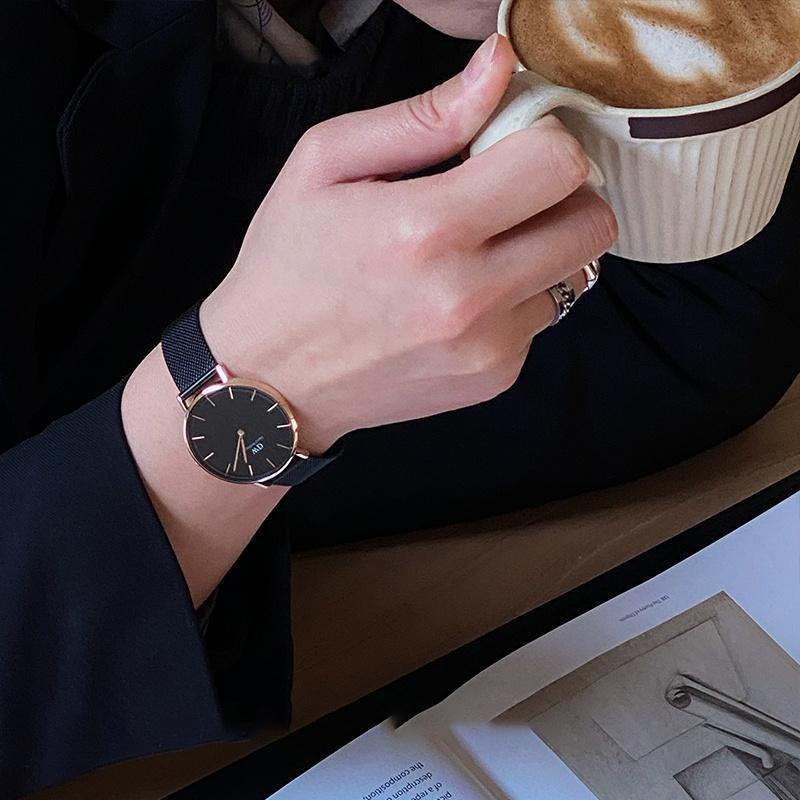 DANIEL WELLINGTON Европейские и американские часы [Сезон выпускных/Открытки с местом для надписи] Мужские часы Кварцевый механизм Нержавеющая сталь DW00100307