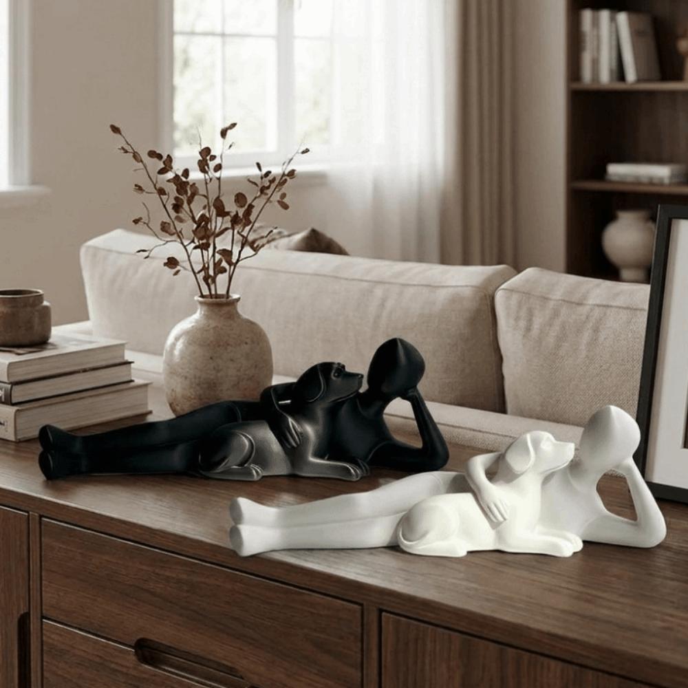 Warm Abstract Characters Lying on Dog Figure Romantic Characters Dog Figures Study/Bookshelf