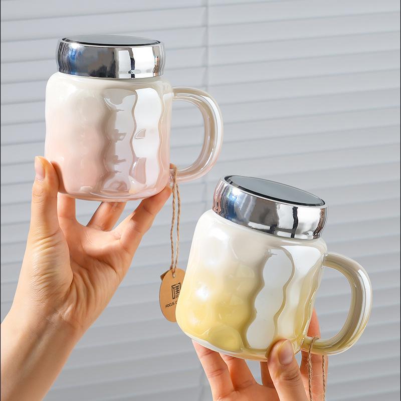 Зеркальная кружка с крышкой, цветная, высококачественная, большая емкость, керамическая кружка с ручкой, креативная кружка в стиле Ins, сувенир, подарок