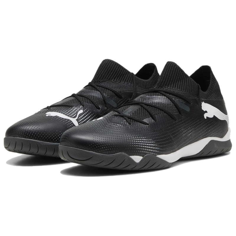 Puma Future IC В мужских футбольных бутсах Черный Белый 107721-02