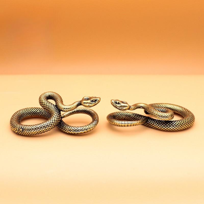 Handmade Brass Snake Bronze Keychain Pendant Vintage Fashion Animal Snakes Waist Hangings Belt Buckle Punk Rock Style Key Rings