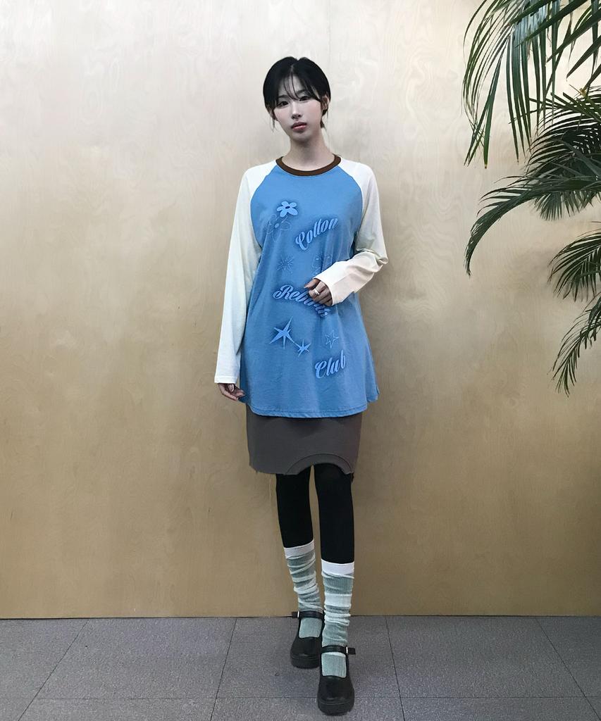 COTTONREBIRTHCLUB Contrast Raglan T-Shirt (Blue)