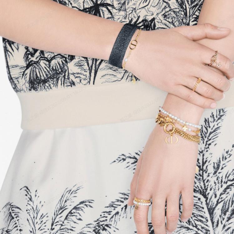 Dior Petit Cd Gold Plated Metal And White Resin Beaded Bracelet Women bracelet B1310PTCRS-D301