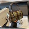 Stylish Large Capacity Plaid Shoulder Tote Bag For Women With Vintage Charm In Green