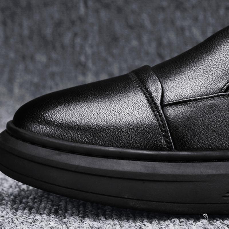 Весенние новые мужские черные кожаные ботинки, модные высокие кожаные ботильоны, повседневная обувь на платформе со шнуровкой в стиле мотоцикла, размер 39-44 2024