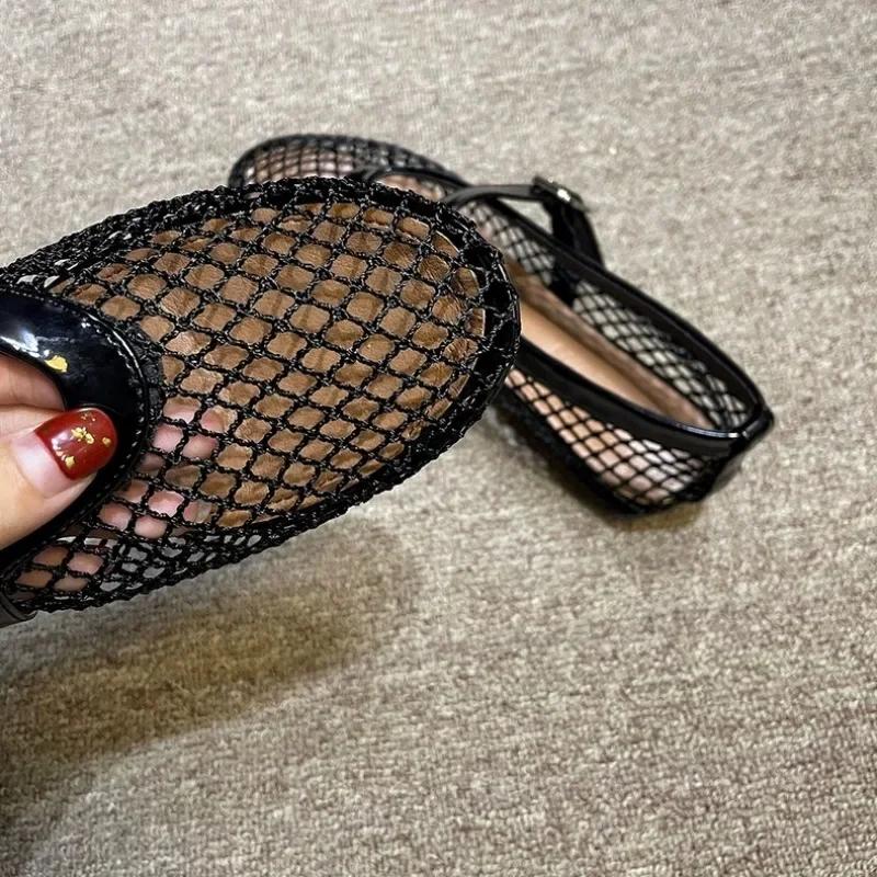 Fashion Summer Mesh Hollow Sandals Women Flats Shallow Loafers 2024 New Beach Walking Designer Shoes Comfort Retro Female Zapatillas