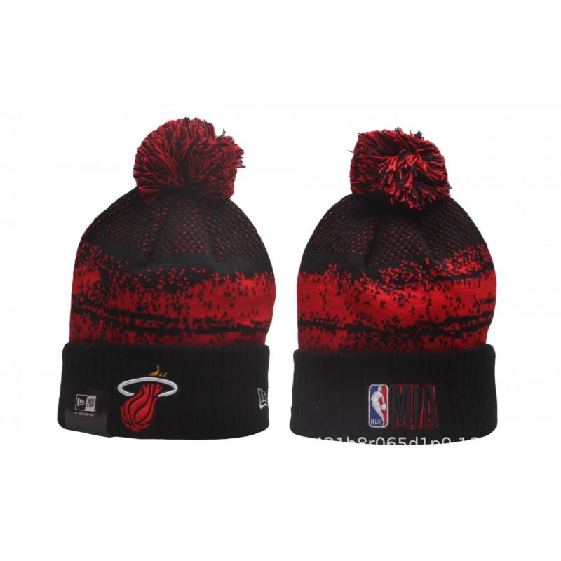 Knitted Hockey Beanie Hat Men Women Winter Warm Adjustable Cap With Embroidered Letters