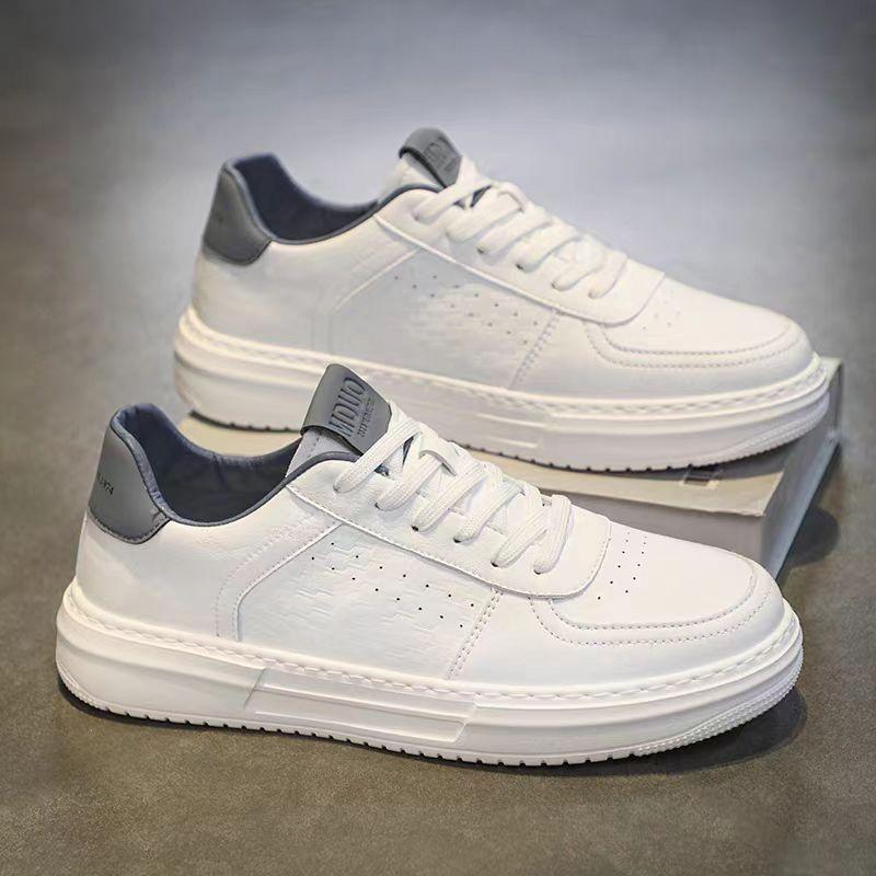New Spring and Summer Men's Shoes Fashion Trend Versatile Sports Casual Leather Surface Men's White Shoes Board Shoes Trendy Shoes Solid Color