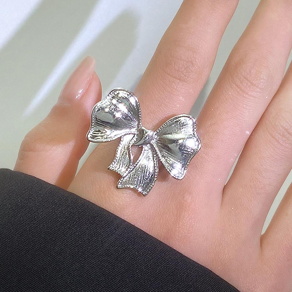 Новое поступление серебряного цвета металлический бант большое кольцо для женщин девочек в корейском стиле простые модные преувеличенные ювелирные изделия подарки