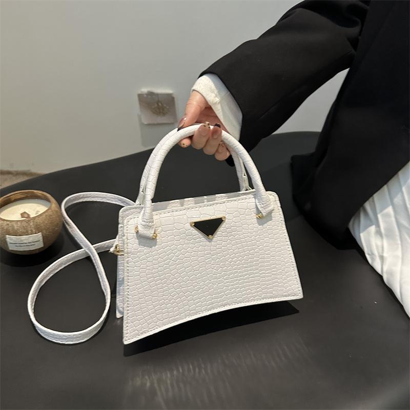 Сумка женская модная женская цепочка на одно плечо с высокой текстурой Niche Crossbody цепочка маленькая квадратная сумка женская