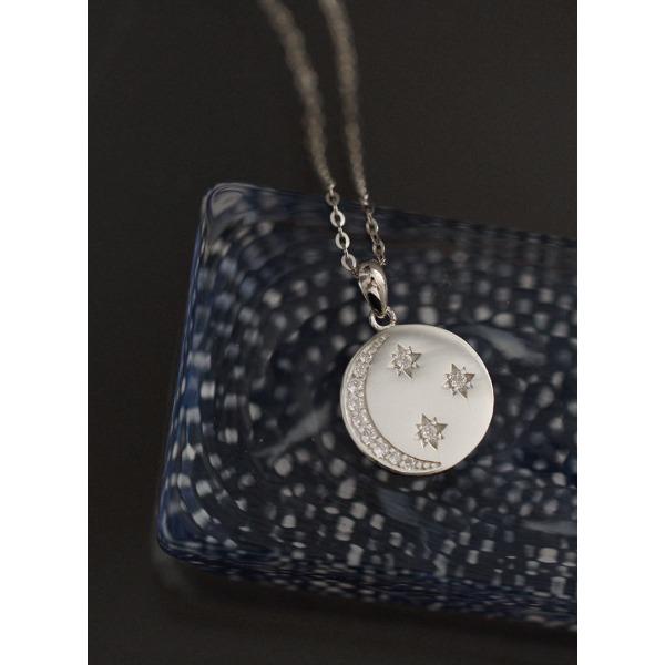 Ожерелье Подвеска Солнце Луна Звезда Круглый фирменный стиль Улыбающийся маленький бриллиант Сияющий темперамент Подвеска женский стиль