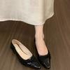 Fashion 2025 New French Temperament Pointed Toe Shallow Mouth Design Single Shoes Elegant Commuting Splicing
