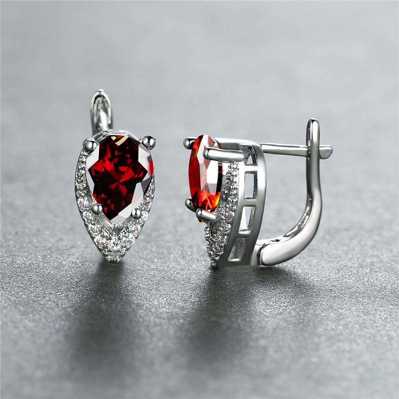 2022 New Geometric Teardrop Cut Green Stone Earrings Temperament Long Drop Trendy Female Earrings