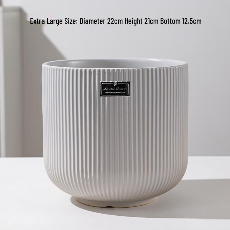 Большой керамический цветочный горшок