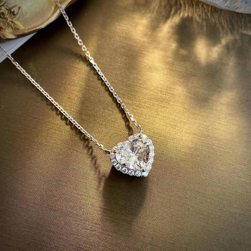 Новая тенденция моды уникальный дизайн элегантный нежный халцедон тюльпан кулон ожерелье женщины высокое ювелирные изделия вечеринка подарки оптом