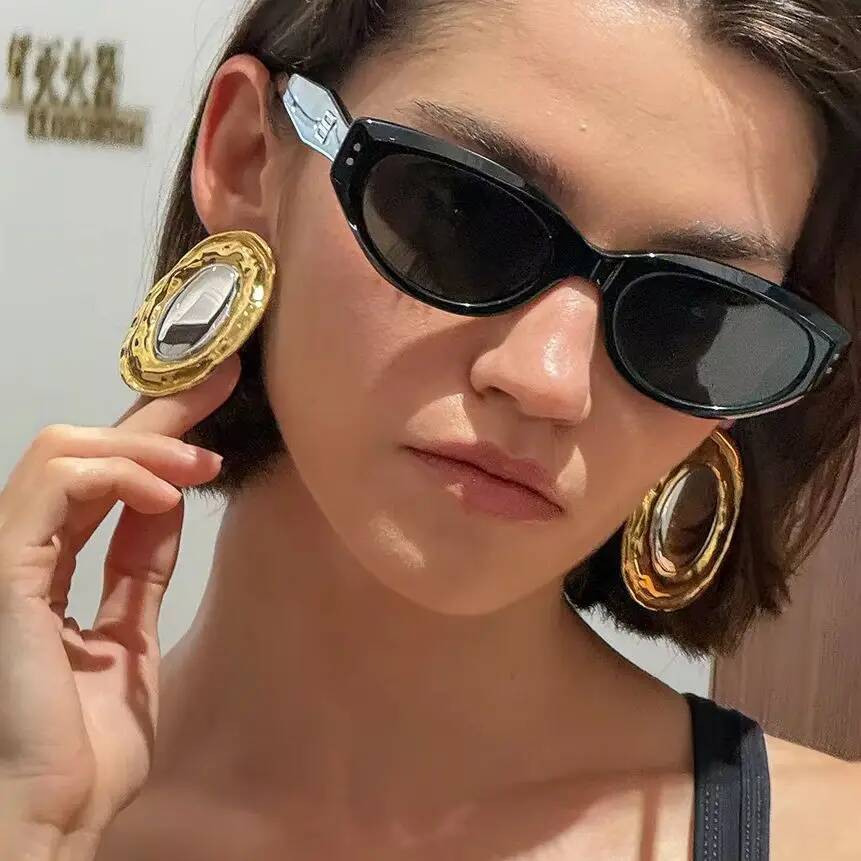 Salircon Exaggerated Irregular Geometry Stainless Steel Stud Earrings for Women Vintage Glossy 18K Gold Plated Earrings Jewelry