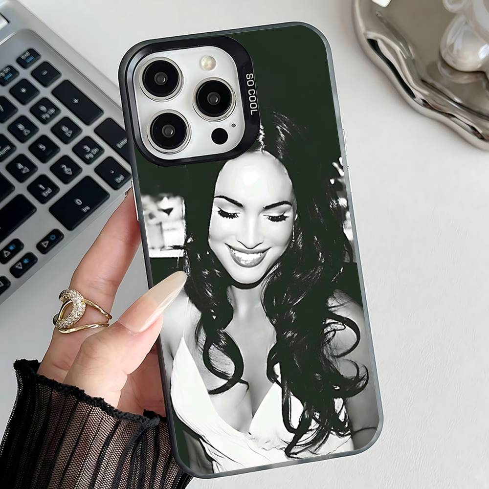 Чехол для телефона Megan Fox из фильма «Тело Дженнифер» для iPhone 17,16,15,14,13,12,11, Pro, XS, Max, Plus, Mini, SE4, E Черный Матовый Ударопрочный Чехол