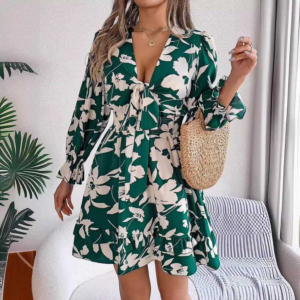 QICED Autumn and Winter Casual Flower Long-sleeved Black Ear-trimmed A-line Dress Women's Clothing