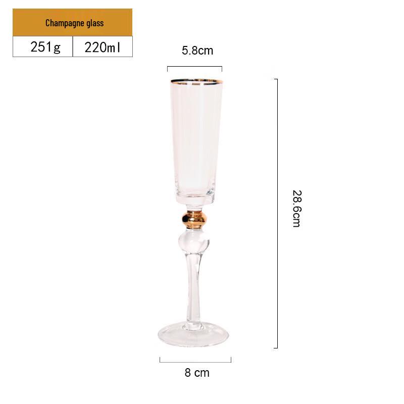 Стеклянный бокал для вина с золотым ободком и бусинами