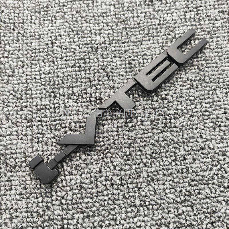 Эмблема '1.8 i-VTEC' на боковое крыло Civic 8-го/9-го поколения, матово-черная