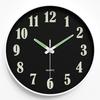 Светящиеся настенные часы Бесшумные часы Домашние часы для гостиной Настенные часы Простые кварцевые часы Cloc 25 см