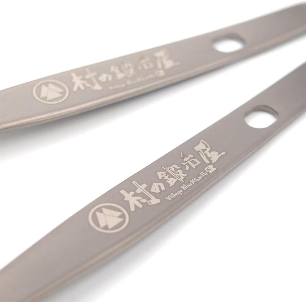 В Village blacksmith чистый титановый походный набор столовых приборов из 3 штук с футляром Набор из титана и вилок, сделанных в [Сделано в Tsubame-Sanjo] (нож, ложка, вилка)