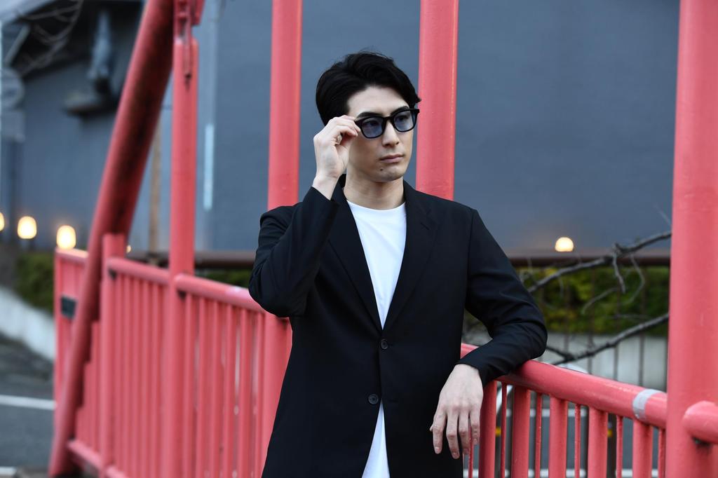 az Wellington Square Sunglasses Cuts Over of UV Rays Light Color Sunglasses [FaceTrick Label] 99.9% Clear/Blue AZ0101-93