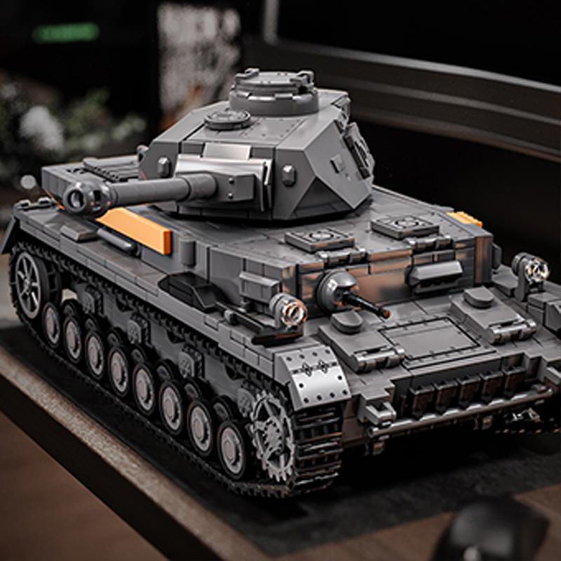 1419PCS 1:28 Panzer IV Tank Bricks Model Military Armored Vehicle Small Particle Building Blocks Toys Collection Ornament Gifts