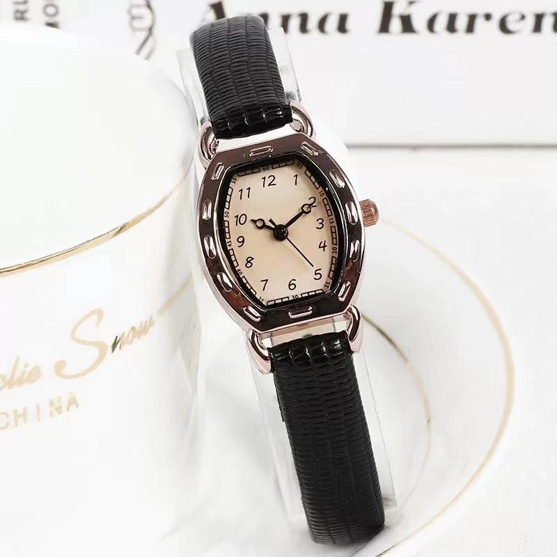 New Fashion Luxury Woman Tonneau Leather Watch Women High Quality Wrist Watches Students Casual Quartz Watches Gifts Reloj Mujer