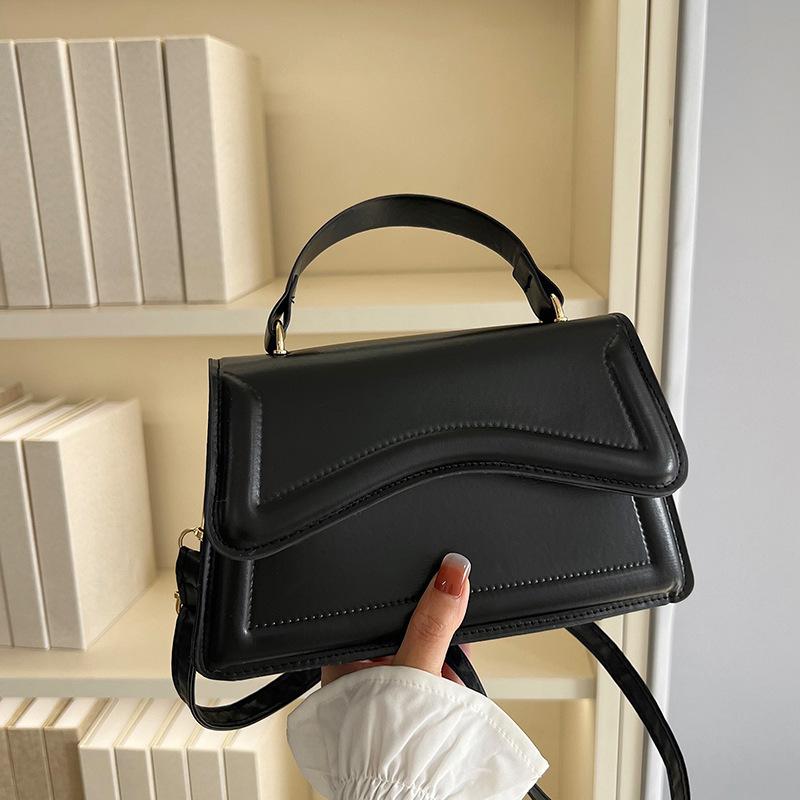 Foreign Style Handbag Women's 2025 Spring and Summer New Heavy Color Shoulder Messenger Bag Fashion Texture Solid Color Small Square Bag