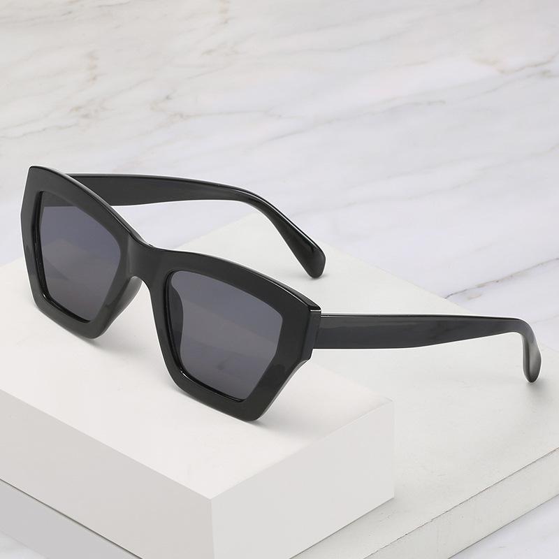 New fashion sunglasses men's trendy personalized box sunglasses women's UV-proof glasses