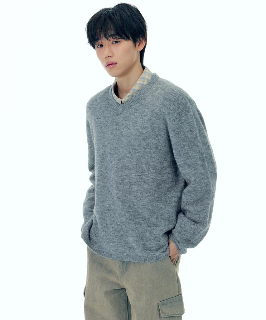 PLAC V-Neck Pullover Knit